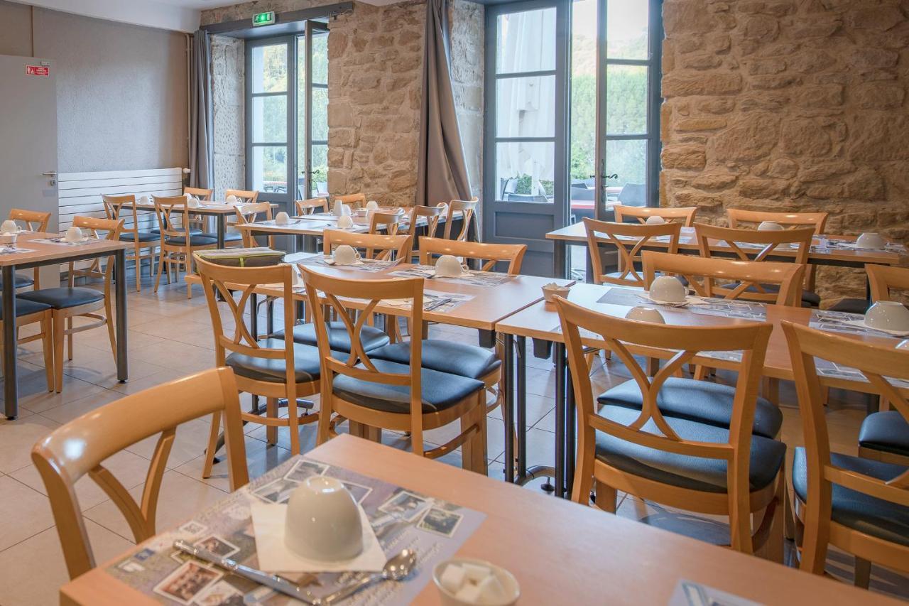 Saint-Donat-sur-lʼHerbasse Chateau De Collonges מראה חיצוני תמונה